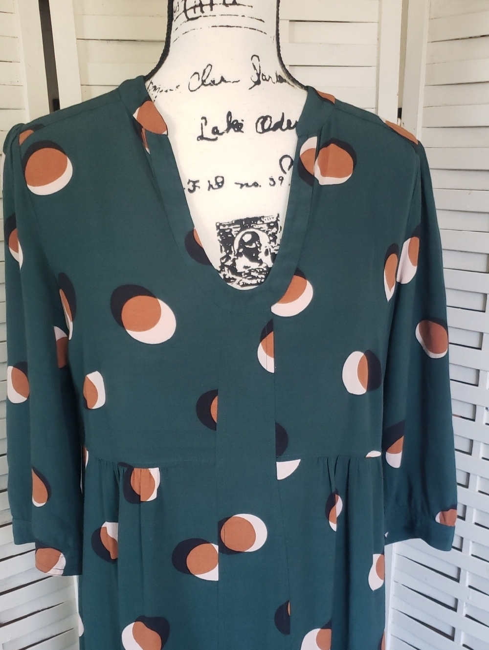 Boden Green Polka Dot V-Neck Women's Dress 12 L US SIZE - Picture 4 of 5